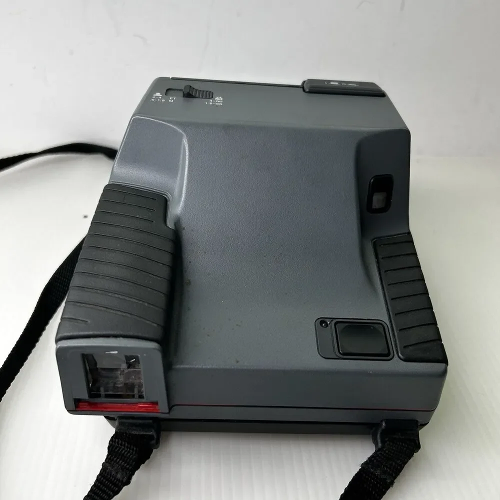 Vintage Polaroid Impulse 600 Camera w/Pop-Up Flash & Strap Untested